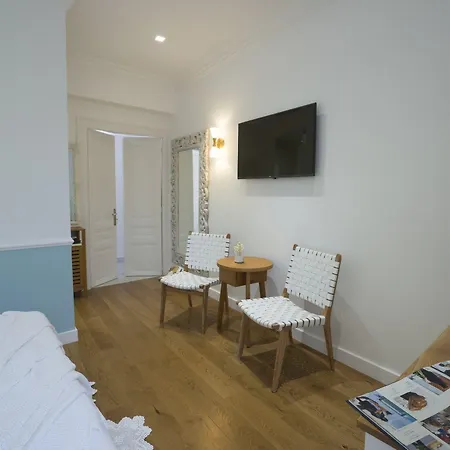 Casa Kallergi 게스트하우스 4*